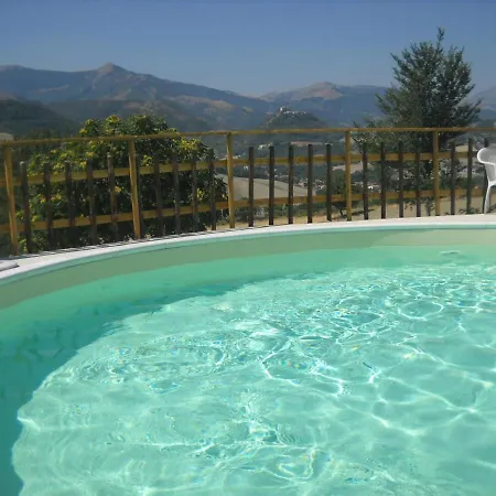 מלון Bellavista Serra SantʼAbbondio